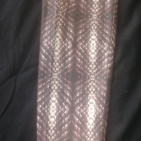 Joe's Jeans Snakeskin Print Jeans - Picture 4 of 8